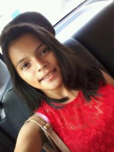Pack de Yarazeth Nenita Mexicana Mostrando Todo