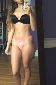 Lucero Adolescente Con Culito Sabroso