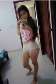 María Colegiala Nalgona + Videos