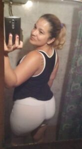 Virginia Madurita Exquisita Masturbándose Con Pepino + Videos