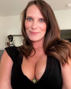 AnnaBelle Peaches MILF Puta +Vídeo Follando