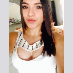 Anne Jovencita Cachonda + Nudes