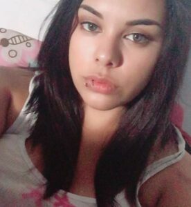 Iri Green Rica Gordita Cachonda Recibiendo Sexo Oral