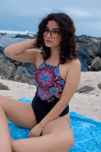 Yarissa Sanchez Joven De Rulos Desnuda +Videos Masturbandose