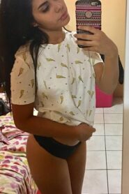 Fanny Luna Exquisita Morrita Caliente