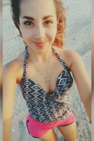 Mildred Heredia Mostrando Chihis