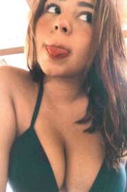 Pilar Portillo Linda Blanquita Chichona Mostrando Panocha
