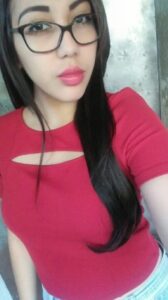 Veronica Monge Putita Enseñando Las Tetas