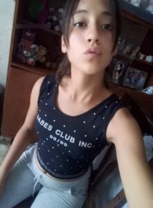 Fernanda Toledo Morrita Enseñando Tetas