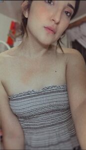 Helena Menendez Morrita de Tetas Pequeñas