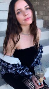Kaitlyn Beccer Adolescente Blanquita +Videos