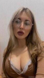 Lisa Sait Putita de Ricas Tetas +5 Videos – Parte2 OnlyFans