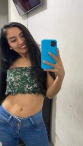 Maryori Acosta Peruana Rica Mostrando el Culo en Telo
