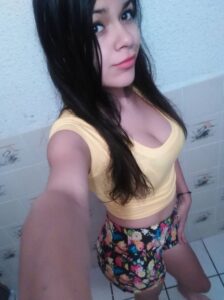 Sindy Chajon Putita Tetona