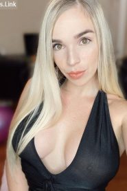 Catira sensual le quiero explotar esa nalgas