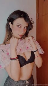 AryVilchis Flaquita de Onlyfans +8Videos