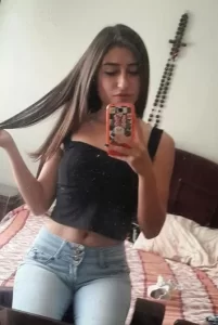 PACK DE ESTA JOVENCITA COLOMBIANA LLAMADA Ana Blen Yañez