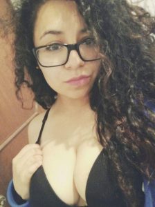 Karla Ceracapa Ricas Morena Presumiendo Culazo