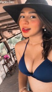 Joven vaquerita