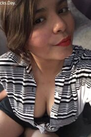 Traviesa morrita tocándose